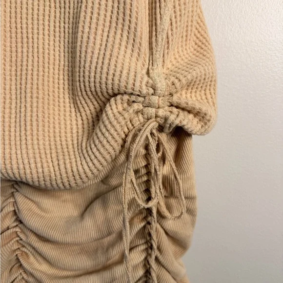 Free People One Beige Ruched Knit Mini Dress XS - Picture 2 of 3